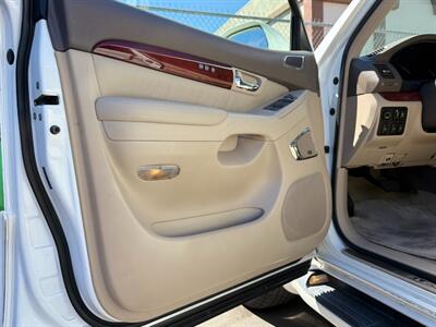 2008 Lexus GX 470   - Photo 10 - North Hills, CA 91343