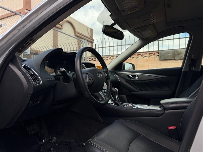 2014 INFINITI Q50 - Photo 7 - North Hills, CA 91343