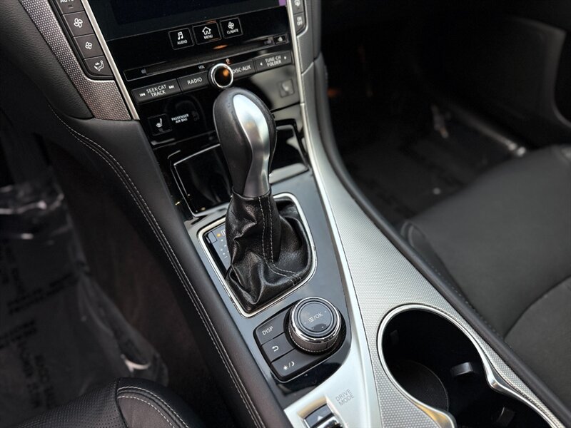 2014 INFINITI Q50 - Photo 13 - North Hills, CA 91343