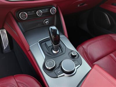 2019 Alfa Romeo Stelvio   - Photo 13 - North Hills, CA 91343