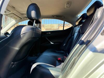 2010 Lexus IS 250   - Photo 12 - North Hills, CA 91343