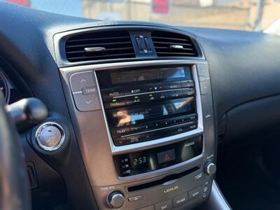 2010 Lexus IS 250   - Photo 17 - North Hills, CA 91343