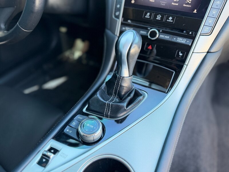 2015 INFINITI Q50 - Photo 10 - North Hills, CA 91343