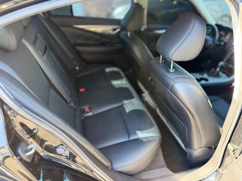 2015 INFINITI Q50 - Photo 12 - North Hills, CA 91343