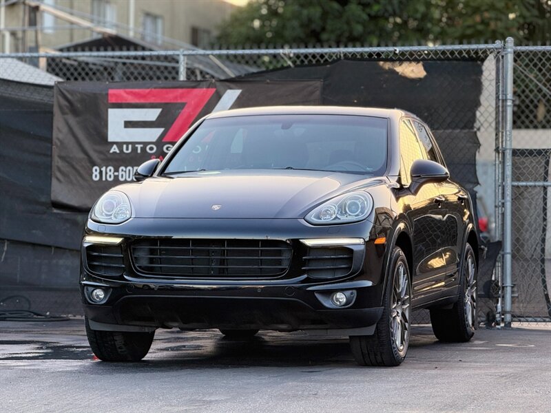 2017 Porsche Cayenne - Photo 3 - North Hills, CA 91343