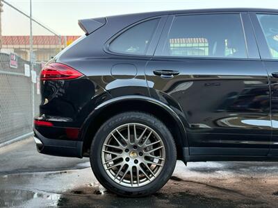 2017 Porsche Cayenne - Photo 10 - North Hills, CA 91343