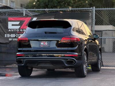 2017 Porsche Cayenne - Photo 5 - North Hills, CA 91343