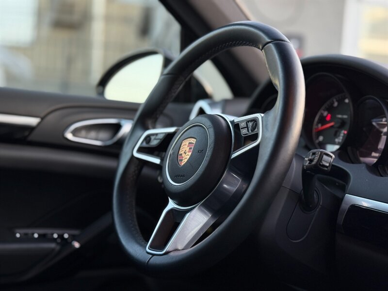 2017 Porsche Cayenne - Photo 12 - North Hills, CA 91343