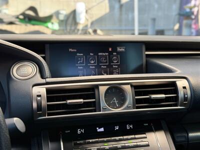 2014 Lexus IS 350   - Photo 13 - North Hills, CA 91343