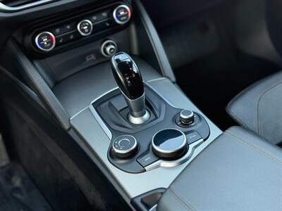 2018 Alfa Romeo Stelvio Ti Sport - Photo 14 - North Hills, CA 91343