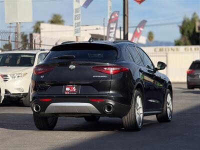 2018 Alfa Romeo Stelvio Ti Sport - Photo 4 - North Hills, CA 91343