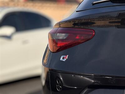 2018 Alfa Romeo Stelvio Ti Sport - Photo 7 - North Hills, CA 91343