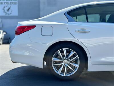 2015 INFINITI Q50   - Photo 6 - North Hills, CA 91343