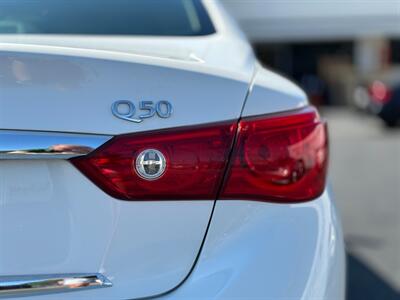 2015 INFINITI Q50   - Photo 9 - North Hills, CA 91343