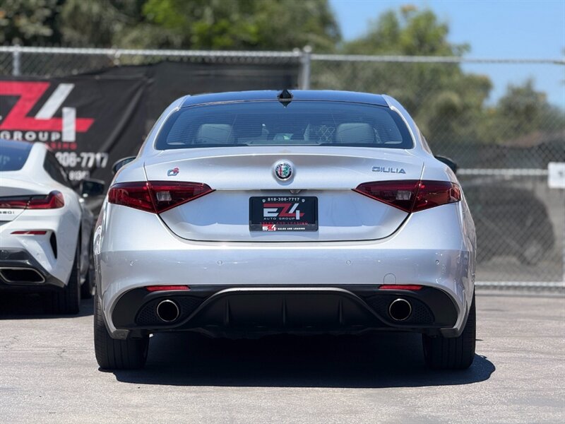2017 Alfa Romeo Giulia Ti - Photo 6 - North Hills, CA 91343
