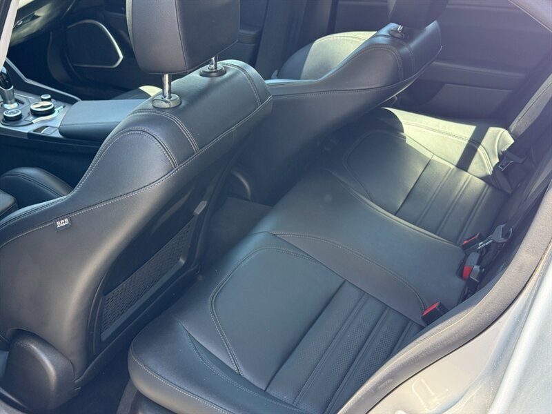 2017 Alfa Romeo Giulia Ti - Photo 20 - North Hills, CA 91343