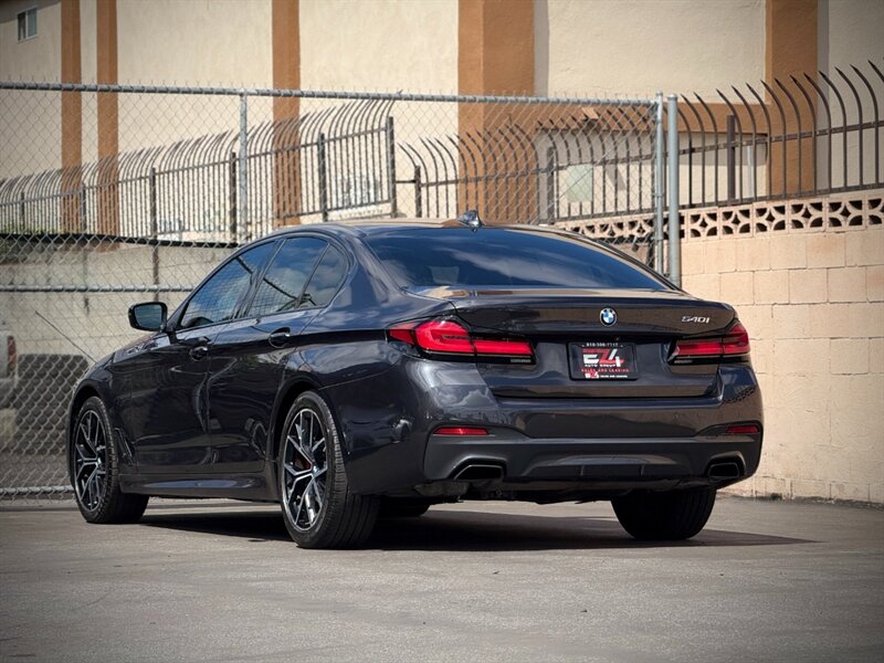2022 BMW 540i   - Photo 4 - North Hills, CA 91343