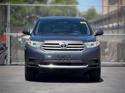 2013 Toyota Highlander   - Photo 2 - North Hills, CA 91343