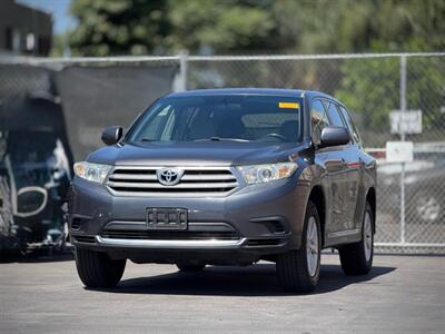 2013 Toyota Highlander   - Photo 3 - North Hills, CA 91343
