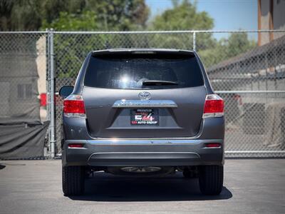 2013 Toyota Highlander   - Photo 5 - North Hills, CA 91343