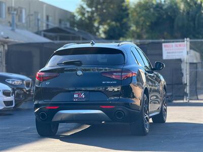 2019 Alfa Romeo Stelvio Ti   - Photo 6 - North Hills, CA 91343