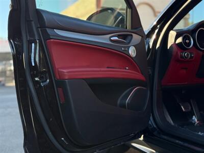 2019 Alfa Romeo Stelvio Ti   - Photo 18 - North Hills, CA 91343
