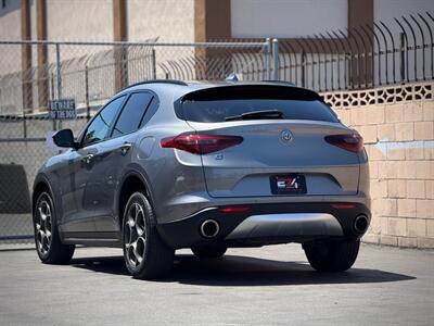 2018 Alfa Romeo Stelvio Sport   - Photo 4 - North Hills, CA 91343