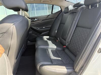 2017 Nissan Maxima Platinum   - Photo 18 - Edmonton, AB T5L 4H5