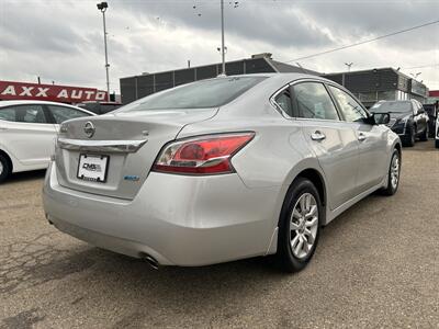 2015 Nissan Altima 2.5 S | LOW MILEAGE | ONE OWNER |   - Photo 5 - Edmonton, AB T5S 1R1