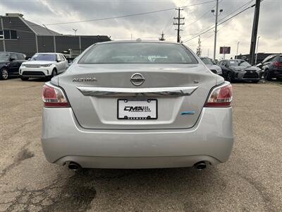 2015 Nissan Altima 2.5 S | LOW MILEAGE | ONE OWNER |   - Photo 6 - Edmonton, AB T5S 1R1