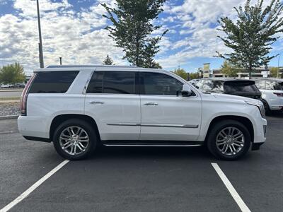 2017 Cadillac Escalade Standard   - Photo 5 - Edmonton, AB T5L 4H5