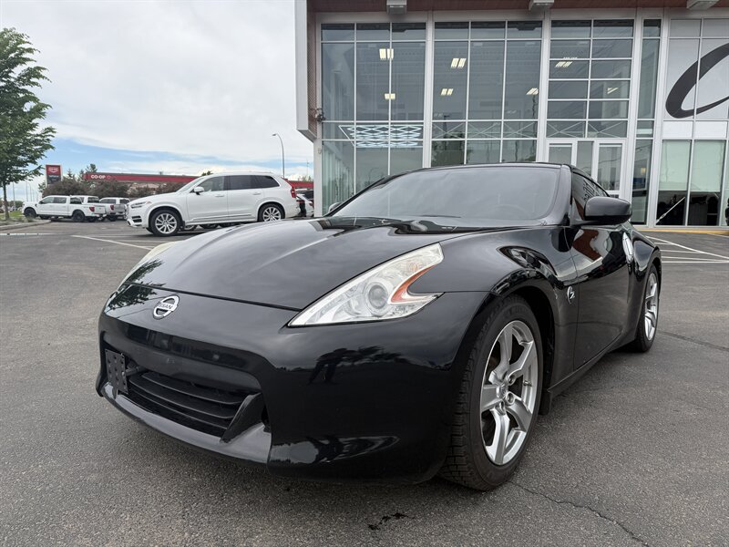 2009 Nissan 370Z Touring   - Photo 1 - Edmonton, AB T5L 4H5