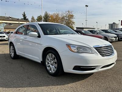 2013 Chrysler 200 LX   - Photo 3 - Edmonton, AB T5S 1R1