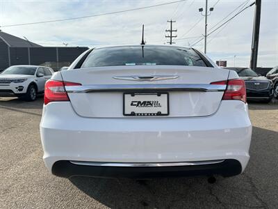 2013 Chrysler 200 LX   - Photo 5 - Edmonton, AB T5S 1R1