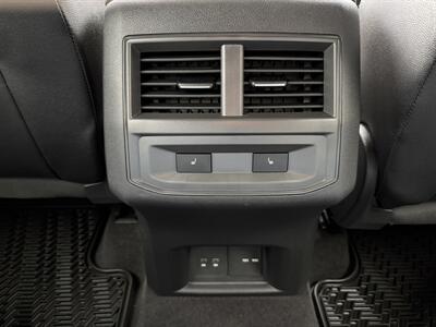 2021 Volkswagen Atlas Cross Sport V6 SEL Premium R-Line 4Mo - Photo 20 - Edmonton, AB T5L 4H5