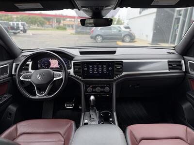 2021 Volkswagen Atlas Cross Sport V6 SEL Premium R-Line 4Mo - Photo 15 - Edmonton, AB T5L 4H5