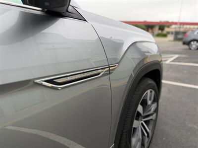 2021 Volkswagen Atlas Cross Sport V6 SEL Premium R-Line 4Mo - Photo 10 - Edmonton, AB T5L 4H5
