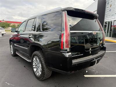 2017 Cadillac Escalade Standard   - Photo 7 - Edmonton, AB T5L 4H5