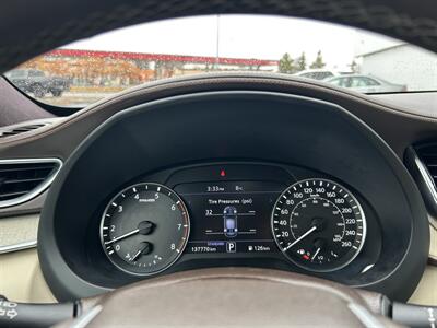 2019 INFINITI QX50 Essential   - Photo 17 - Edmonton, AB T5L 4H5