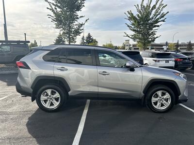 2019 Toyota RAV4 XLE   - Photo 4 - Edmonton, AB T5L 4H5