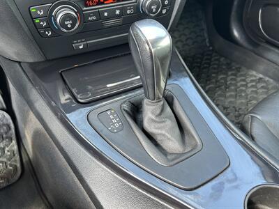 2008 BMW 3 Series 328i   - Photo 17 - Edmonton, AB T5L 4H5