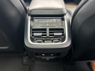 2019 Volvo XC60 T6 Inscription   - Photo 20 - Edmonton, AB T5L 4H5