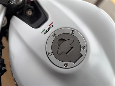 2016 Ducati Monster 821   - Photo 5 - Edmonton, AB T5L 4H5