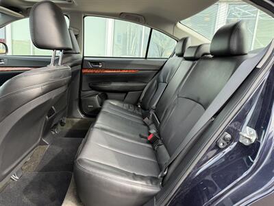 2012 Subaru Legacy 3.6R Limited   - Photo 15 - Edmonton, AB T5L 4H5