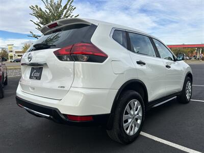 2017 Nissan Rogue S   - Photo 5 - Edmonton, AB T5L 4H5