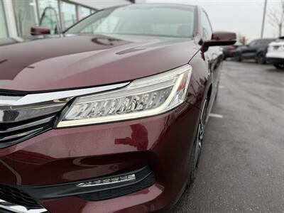 2017 Honda Accord Touring   - Photo 19 - Edmonton, AB T5L 4H5