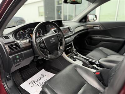 2017 Honda Accord Touring   - Photo 22 - Edmonton, AB T5L 4H5