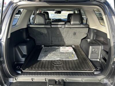 2022 Toyota 4Runner TRD Off-Road Premium - Photo 19 - Edmonton, AB T5L 4H5