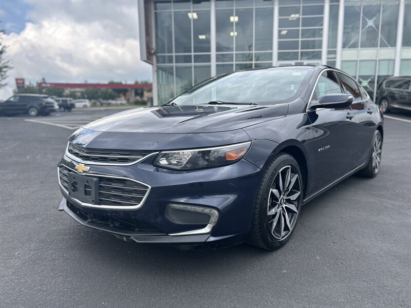 2017 Chevrolet Malibu LT - Photo 1 - Edmonton, AB T5L 4H5