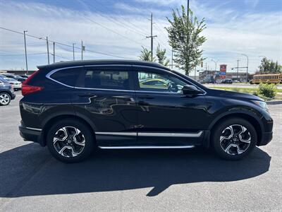 2017 Honda CR-V Touring   - Photo 4 - Edmonton, AB T5L 4H5